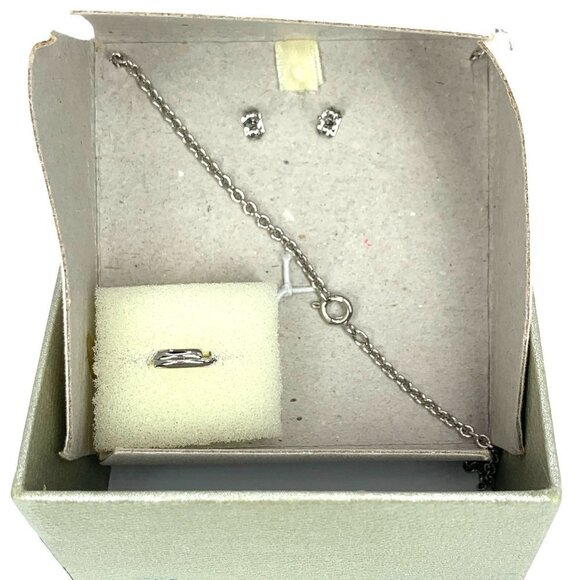 Equestrian Themed Necklace, Earring & Ring Set Silver Tone With Blue Gemstones - Picture 4 of 6